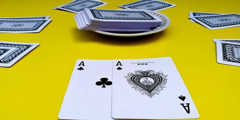 Cách Chơi Bài Tấn - Mẹo Đánh Bài Thông Minh Từ Cao Thủ 2 Tìm hiểu đôi chút về game bài Tấn tại Hi88