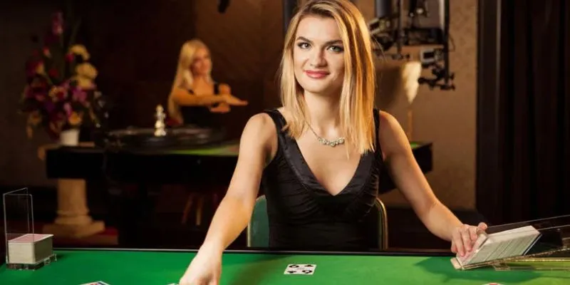 Hướng dẫn chơi Live Blackjack - Áp dụng chiến thuật cơ bản đúng cách 2 Điểm khác nhau giữa Live Blackjack và truyền thống
